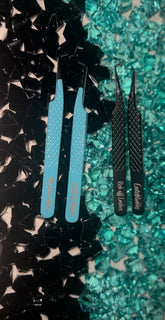 Rlly Havin Motion & Rich Off Lashez Tweezer Collection